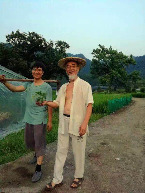 张如元先生有块地