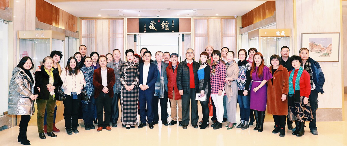 【雅昌快讯】欧行漫记：周建朋青绿山水画展于北京馆藏艺术中心开幕