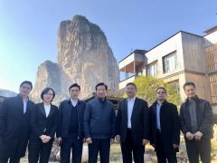 全国人大华侨委员会委员王辉忠一行来永调研，莅临楠溪书院察看